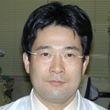 杠　俊介